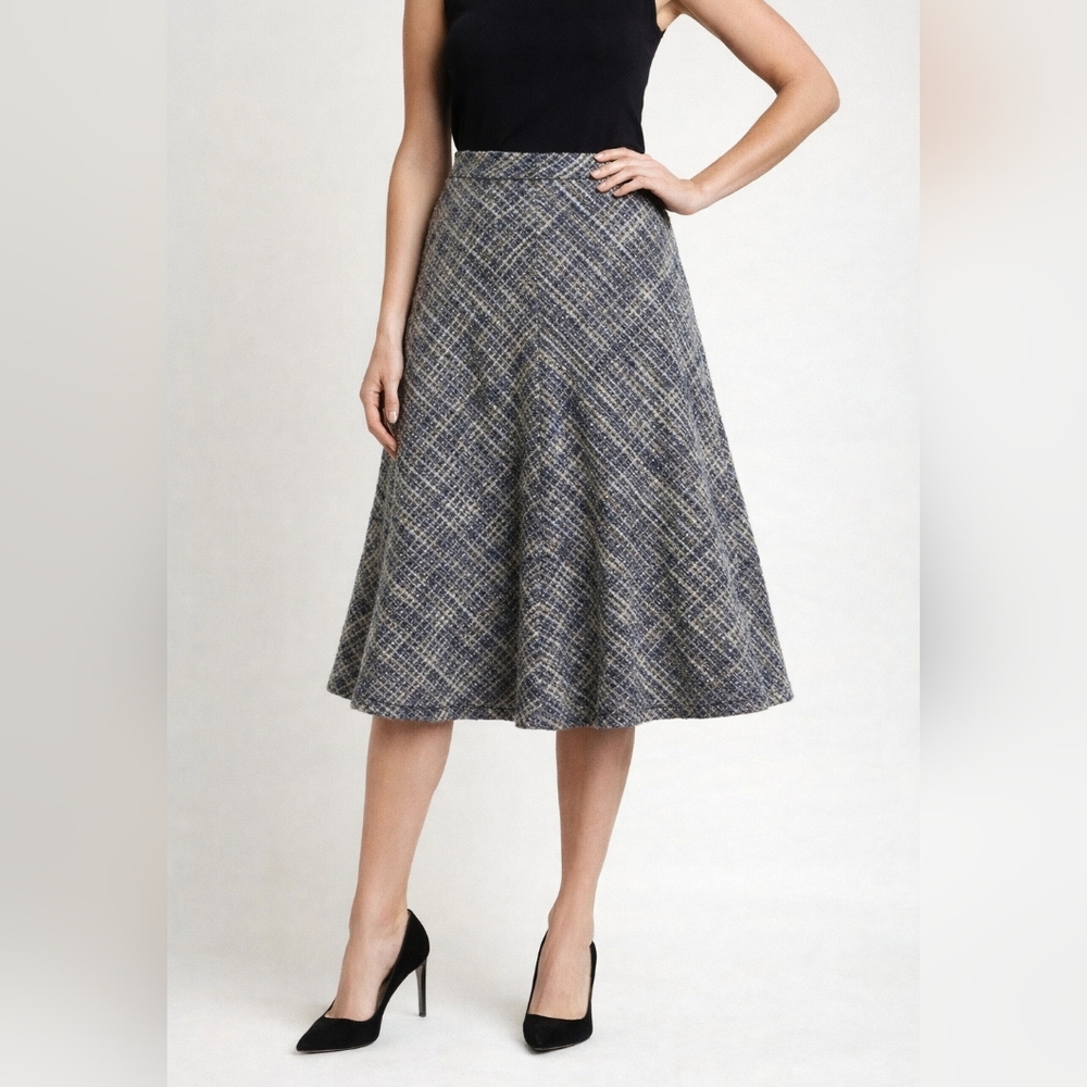 Jones New York  Tweed A-Line Skirt With Lining Size 6 Preowned Excellent Cond.